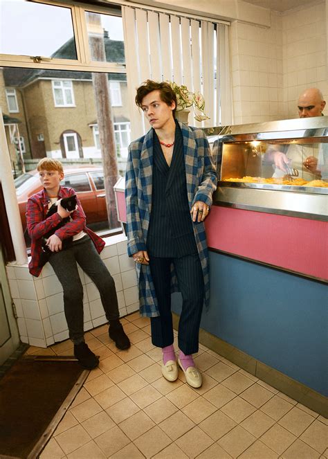 Harry Styles Stars In The New Mens Gucci Tailoring Campaign Gucci