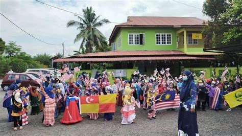 A former military fort crowns the town, and is worth. "PASTI D'HATI" | Jabatan PASTI Negeri Selangor | PASTI ...