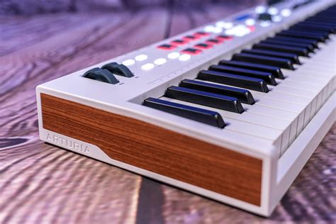 The Best Midi Keyboards And Controllers For