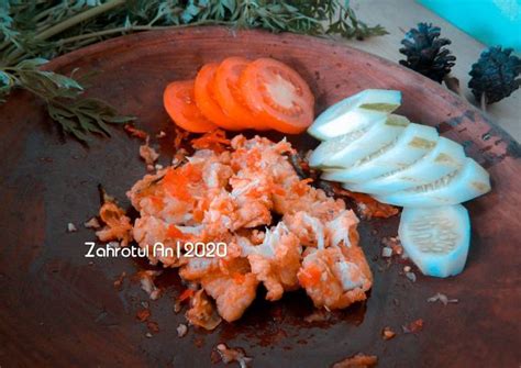 Ayam sambal geprek adalah hidangan masakan yang sangat populer saat ini. Resep Ayam Geprek Sambal Bawang Simple oleh Zahrotul An ...