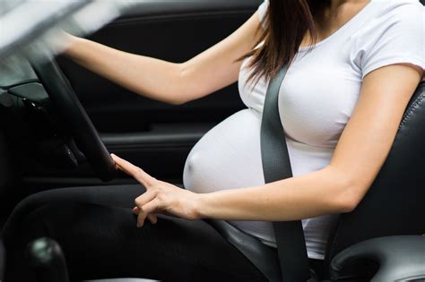 Driving While Pregnant Helpful Tips For Moms To Be In The Garage