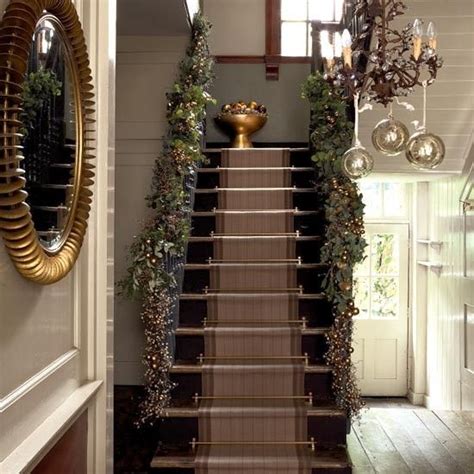 A large, windowless wall is the perfect canvas for creative decor. Modern Country Style: Top Ten Modern Country Christmas ...