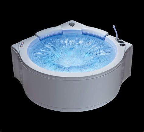 What is the difference between whirlpool and jacuzzi tubs? What is the difference between a jacuzzi and a bathtub ...