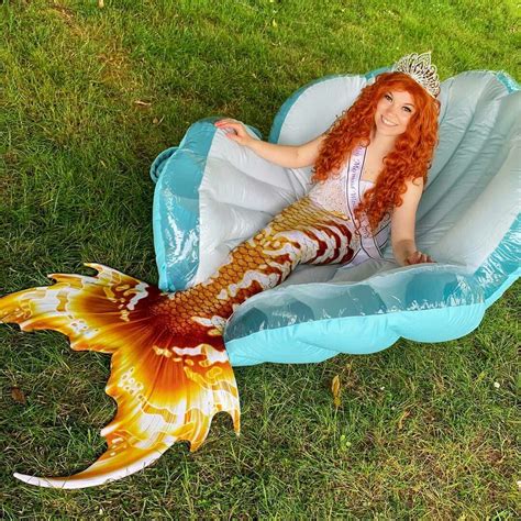 Pin By Khandella Mignott On Silicone Mermaid Tails Silicone Mermaid