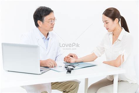 Doctors See Patients Picture And Hd Photos Free Download On Lovepik