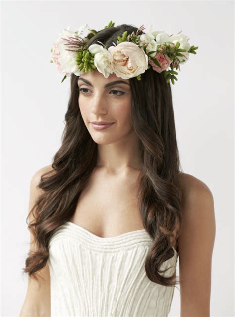 Photos Gorgeous Fresh Flower Crowns Headpieces For Your Wedding Philadelphia Magazine
