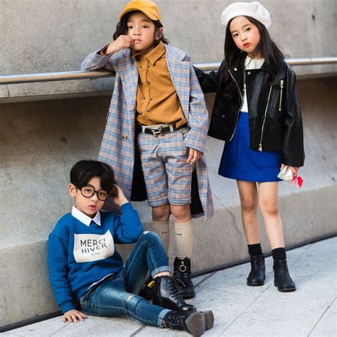 Photos See More Street Style From Seoul Fashion Week