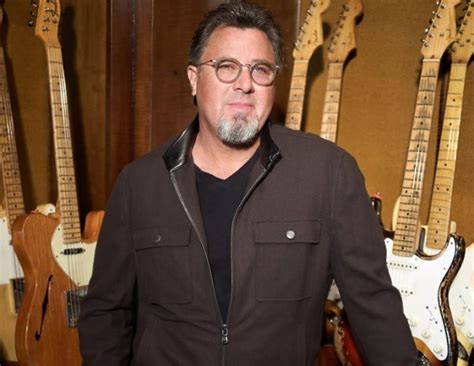 Is Vince Gill Married Who Is His Wife Daughter Age Height Bio