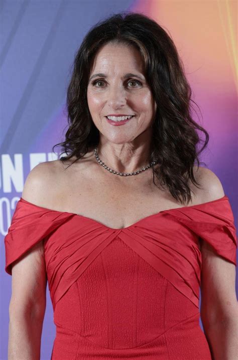 milf julia louis dreyfus r hqcelebrity