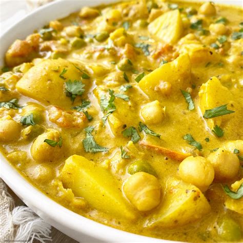 Video Slow Cookerinstant Pot Chickpea And Potato Curry Vegan Fit