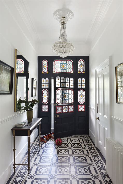 Take A Tour Of This Stunningly Elegant Victorian Townhouse In South