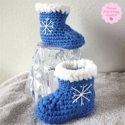Winter Snowflake Baby Booties Crochet Pattern Weave Crochet