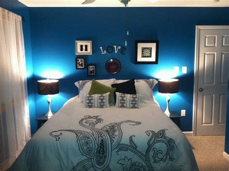 11 Lovable Peacock Bedroom Ideas Design Ideas That Make Your Home Look