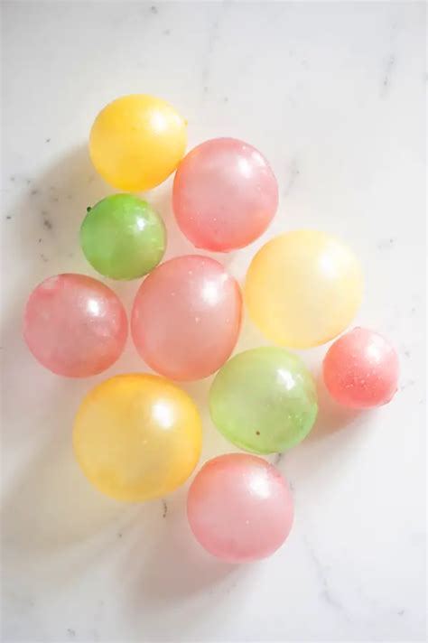 Edible Balloon Birthday Cake • A Subtle Revelry