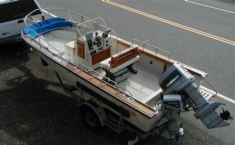 Boston Whaler Boat Information And Photos Discussion Forum New