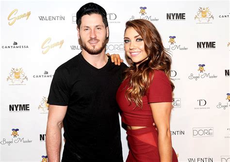 Val Chmerkovskiy Jenna Johnson Engaged ‘dancing With The Stars Pros