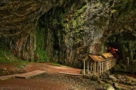 Smoo Cave Durness Places To Go Places To See Places To Visit