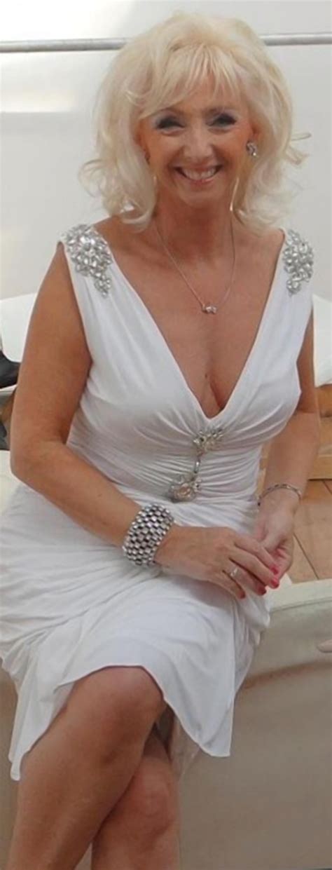 Debbie McGee Old Women Tight Dresses Celebrities Female Celebs Celebrity