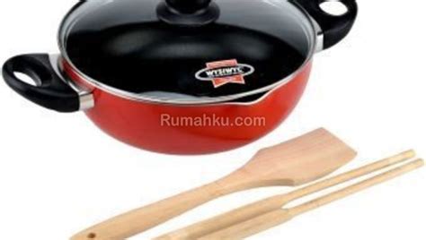 Bahan teflon sangat umum digunakan pada peralatan masak dan memiliki peran yang cukup vital. Merawat Teflon Maxim / Merk Wajan Teflon Anti Lengket Yang Bagus Blog Unik / Gunakan spatula ...