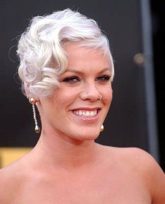 Celebrities Pin Curl Hairstyle Pictures Hairstyles Pictures