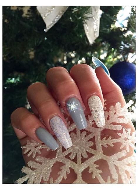 Cute Christmas Acrylic Nail Designs In 2019 Holiday Nails Christmas
