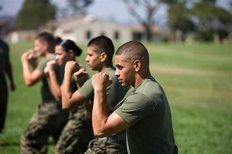 Military Soldiers Training Troops Hd Wallpaper Wallpaperbetter