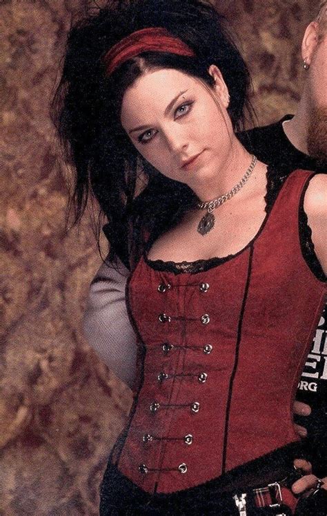 Amy Lee Amy Lee Amy Lee Evanescence Goth Outfit Inspo