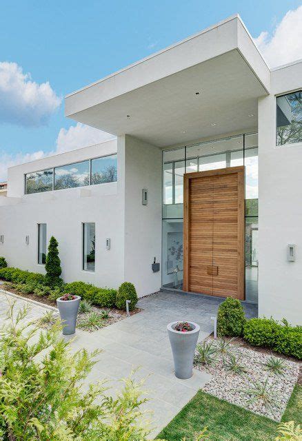 16 Fascinating Contemporary Entrance Designs That Will Tempt You To
