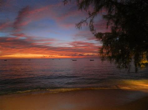 Sunset Off The Lone Star In St James Barbados Beaches Stunning View