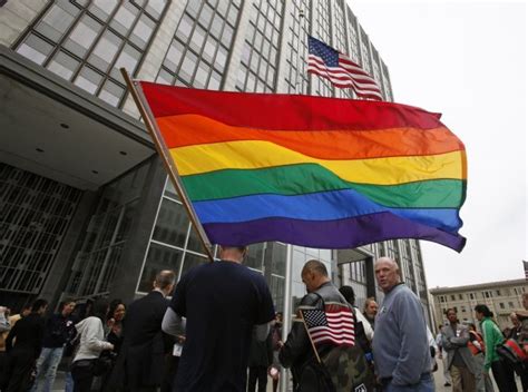 Us Government Expands Legal Rights For Couples In Same Sex Marriages