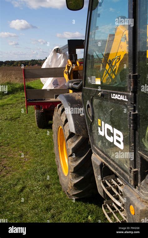 Jcb Loadall Fotos Und Bildmaterial In Hoher Auflösung Alamy