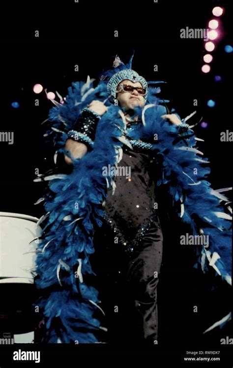 Elton John Farewell Tour Hi Res Stock Photography And Images Alamy