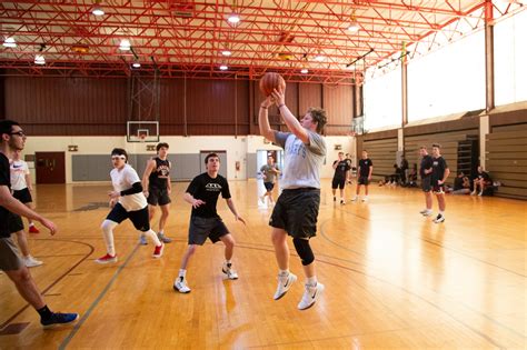 Basketball Tops Intramural Sports With 29 Teams The Hawk Newspaper