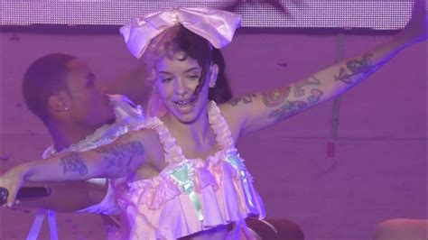 Melanie Martinez Sippy Cup Riviera Theatre Chicago Il 1025