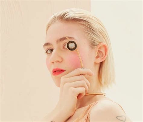 Grimes “id Rather Be Compared To My Peers Who Are Producers” Complex