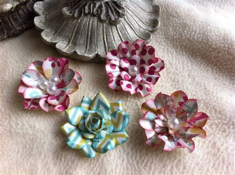 Paper Flowers4 Piece Set Of Very Beautiful Here Is Happy Handmade