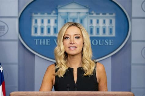 Kayleigh Mcenany Tells The Press You Didnt Read Ag Barrs Complete