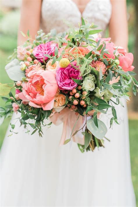 20 Most Gorgeous Peony Wedding Bouquets Ever In 2020 Elegant