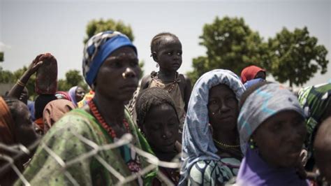 Boko Haramdan Kaçan Kadınları Kamp Görevlileri Taciz Ediyor Bbc