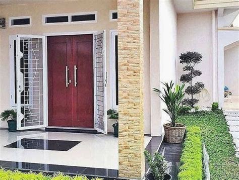 Untuk menambah kesan estetis dan alami, kamu bisa menambahkan batu. 20 Gambar Teras Rumah Minimalis | Kamu Mau Pilih yang Mana Nih? | Rumah123.com