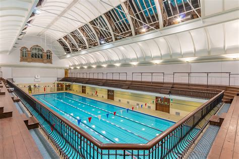 9 Spectacular Public Swimming Pools In The Uk
