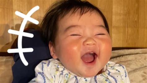 【生後226日】爆笑が止まらない！枕を使ったかくれんぼ遊びがツボにハマった生後7ヶ月の赤ちゃんがかわいい Day 226 Ponus Giggle Youtube