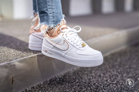 From rare deadstock to the latest releases, find nike air force 1 and more on ebay. Nike Women's Air Force 1 '07 LX White/Bio Beige - 898889-102