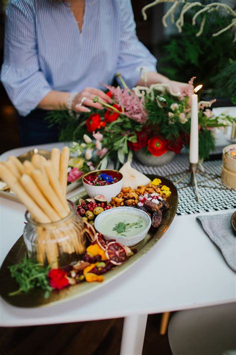 Buffet entertaining lets you join in on the fun, and your guests can decide what and when they want to eat from your offerings. Festive Dinner Party Ideas With Seasonal Food And Gin ...