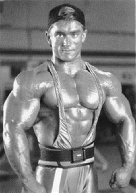 Lee priest is one of those bodybuilders that keeps it real, he is not lying to his fans about steroid usage like many guys do today. Muscle tips