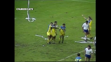 De esta manera, pumas peleará el título ante león, que el sábado eliminó a guadalajara con un marcador global de. Final partido de ida Cruz Azul 2-3 América 1988-1989 - YouTube