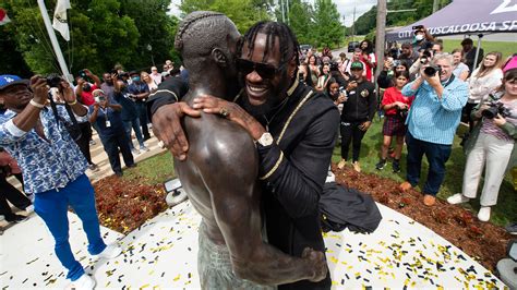 Deontay Wilder Statue Honors The Tuscaloosa Boxing Star