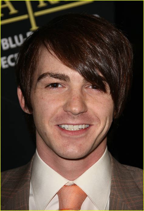 Drake Bell London Show In January Photo 398505 Photo Gallery