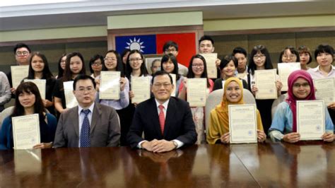 Pejabat ekonomi dan kebudayaan taipei) is the representative office of taiwan in malaysia. 38 Malaysians receive scholarships to study in Taiwan