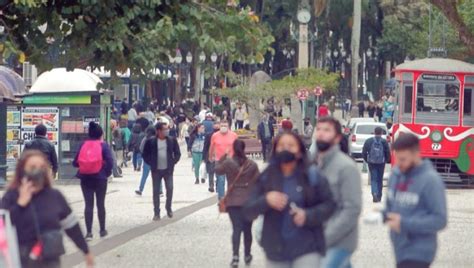 1 month ago1 month ago. Alerta vermelho: Curitiba pode mudar cor da bandeira se ...